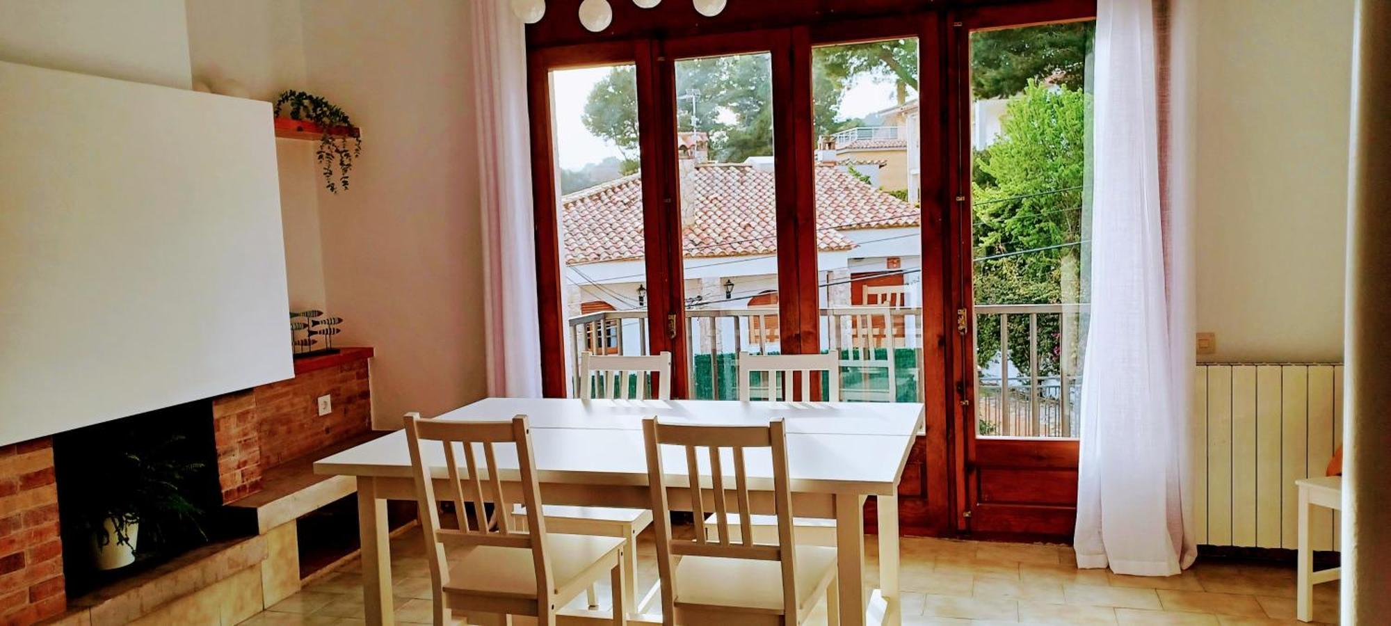Agradable Casa Con Terraza En S'Agaro Apartment Sant Feliu de Guixols Exterior photo